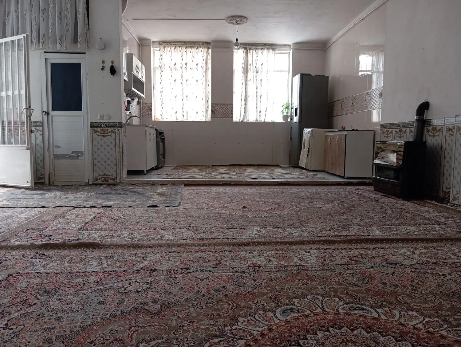 خانه 100متری جعفر آباد خ شریعتی