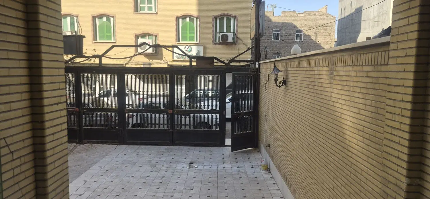 واحد اداری در بهترین لوکیشن شهر
