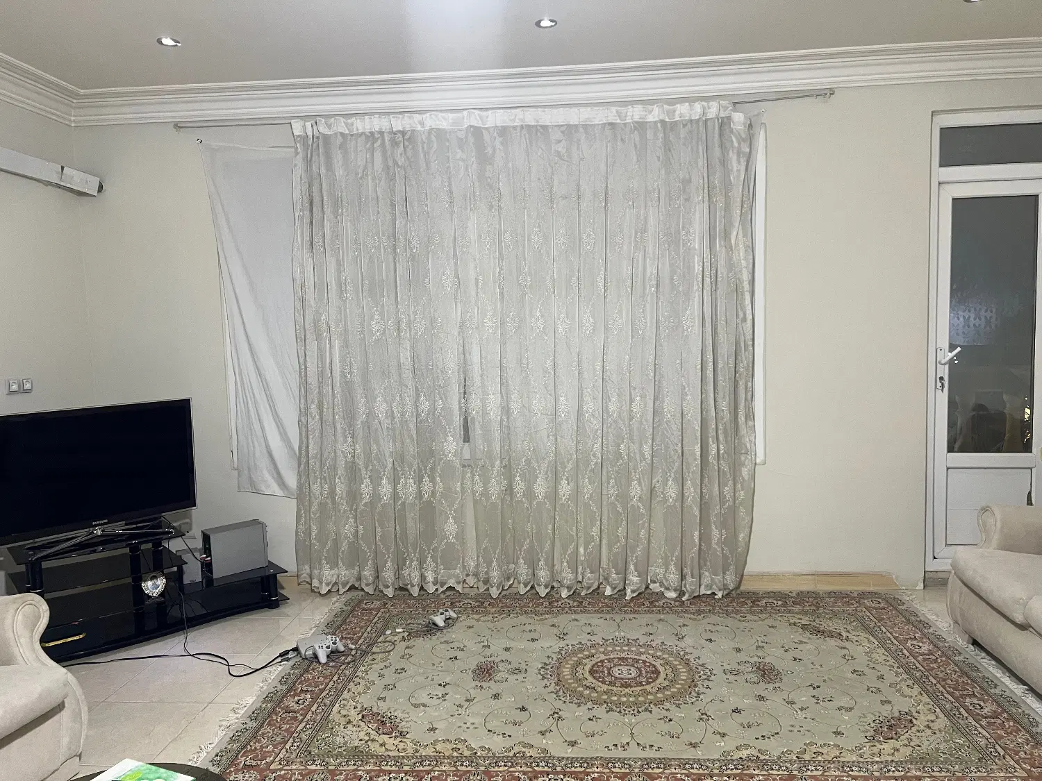 بر اصلی ولایت پاسداران