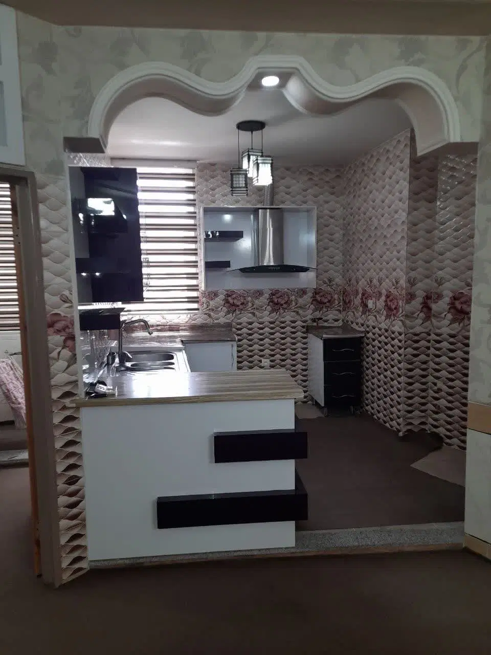 ملک تجاری مسکونی