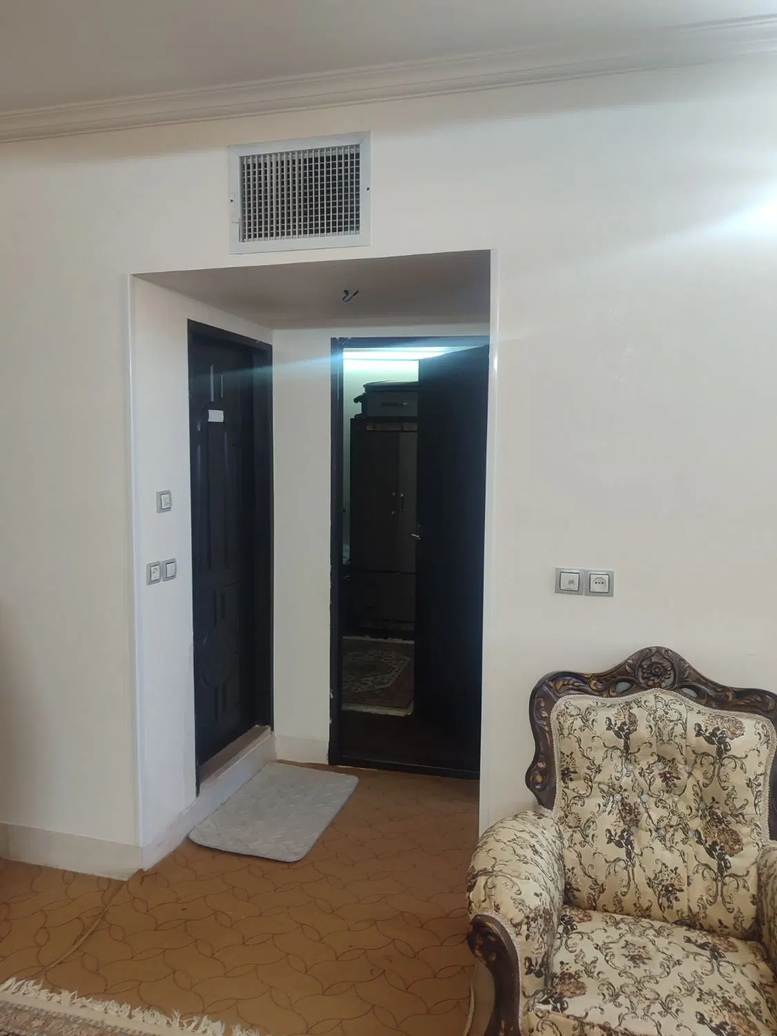 واحدی خوش قیمت در خیابان فکوری