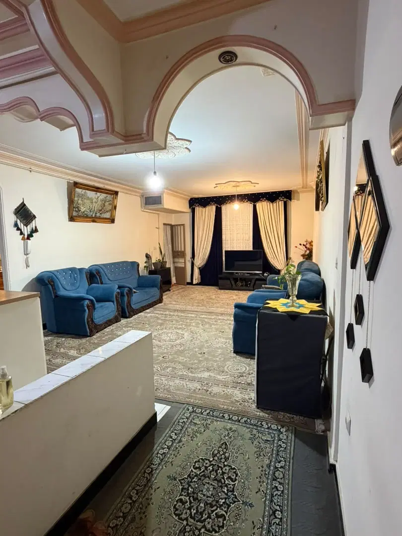 آپارتمان مرکزشهر چهارراه هلال احمر