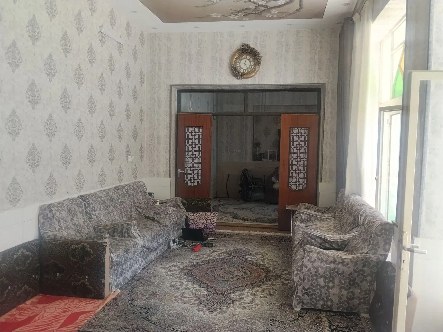 منزل ویلایی دو نبش