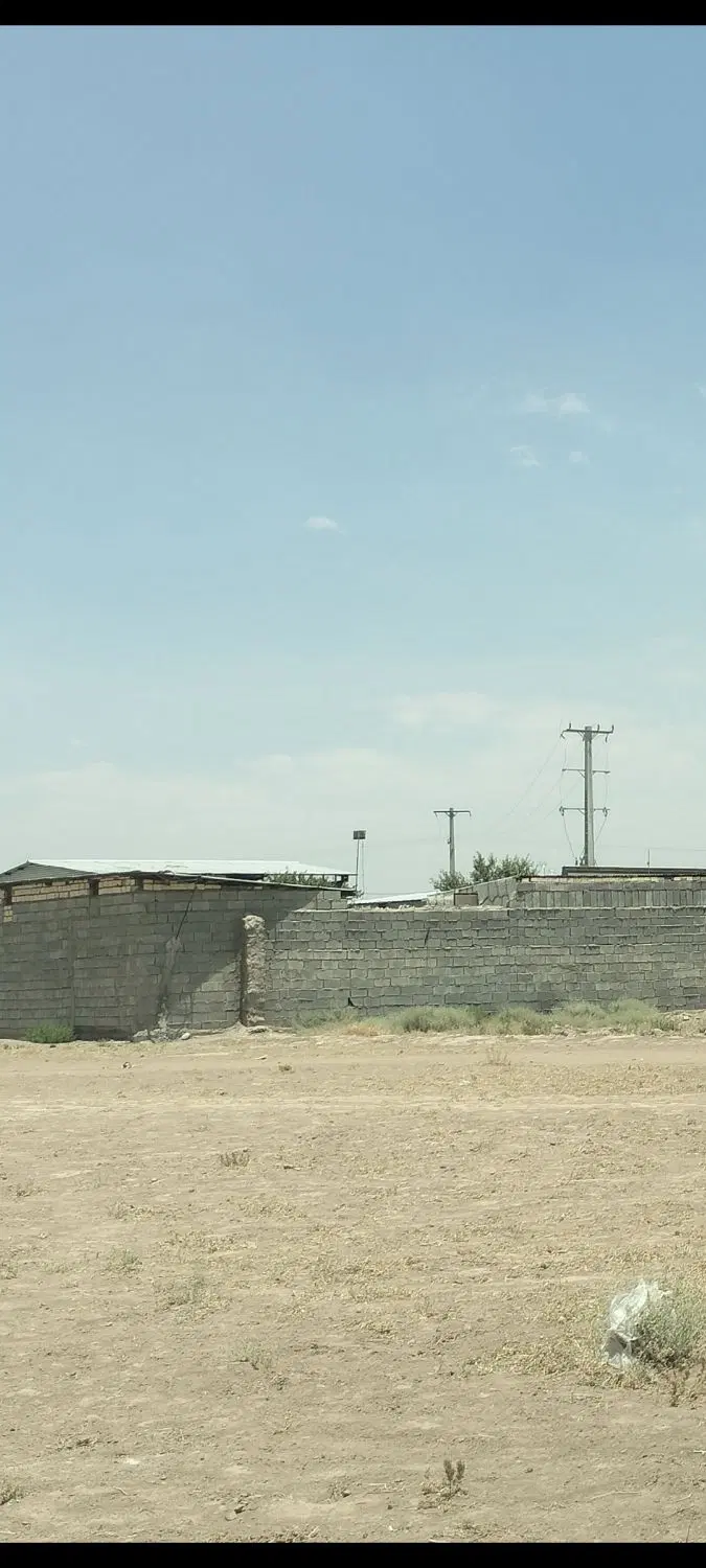 زمین حجت آباد