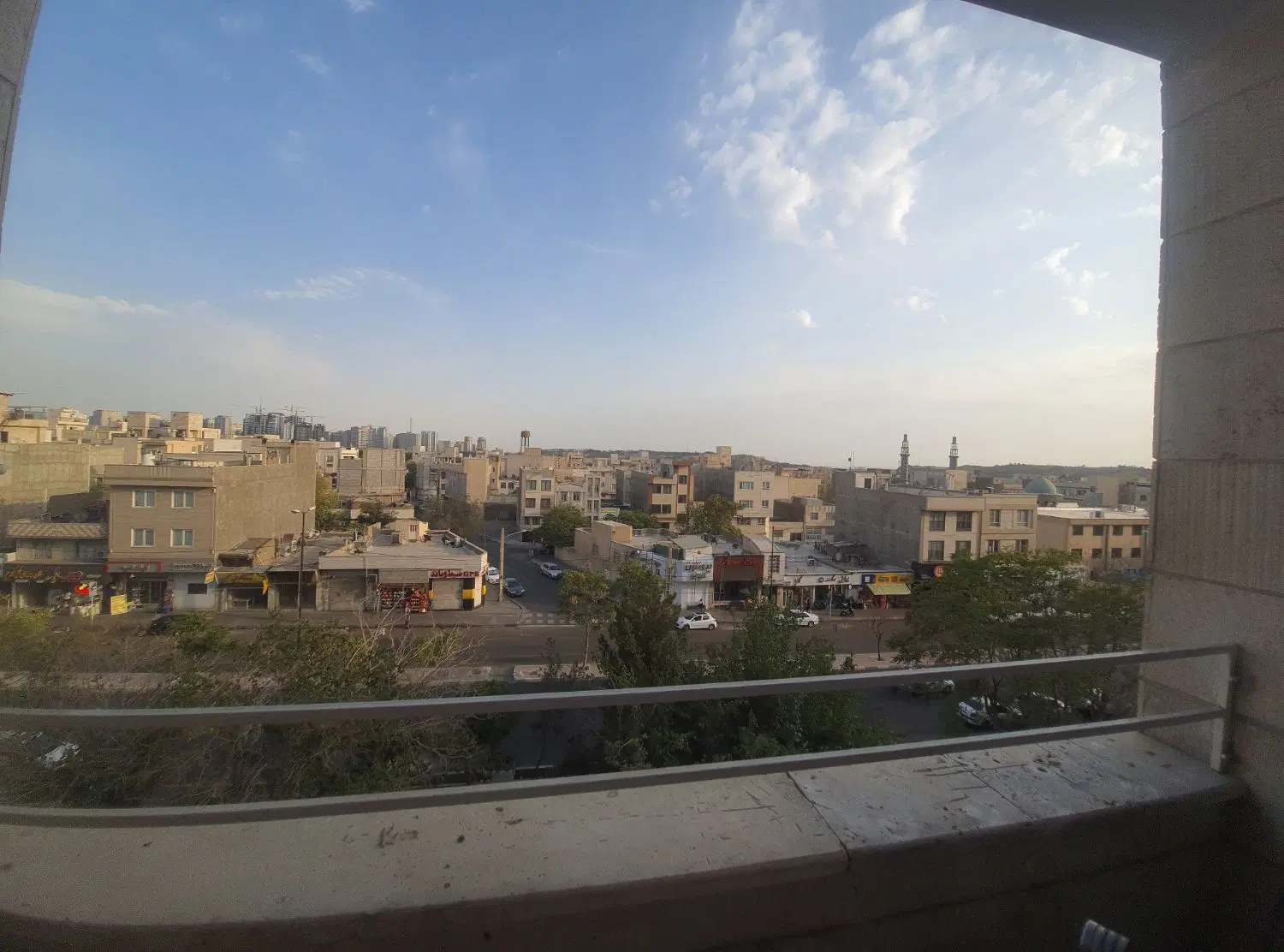 شهرک راه آهن منطقه ۲۲ مجتمع شقایق آپارتمان ۲ خواب