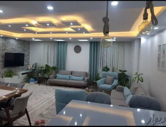 واحد ۹۸ متری پشت خوابگاه ولیعصر ، م جهاد