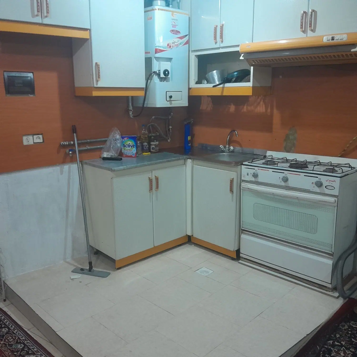 اجاره سوئیت  40 متری بر خیابان.