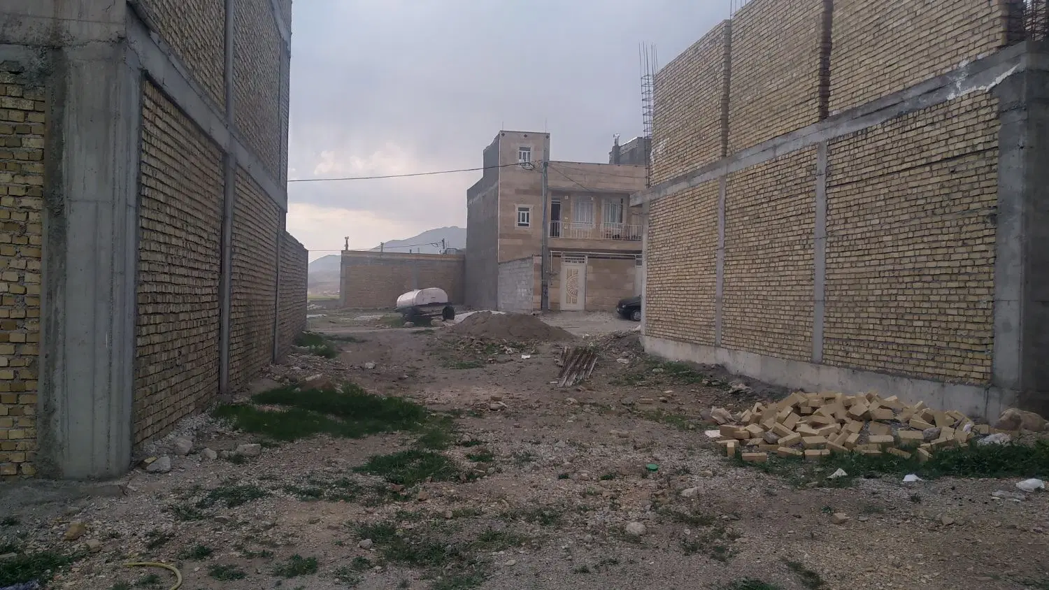 زمین مسکونی وام دار