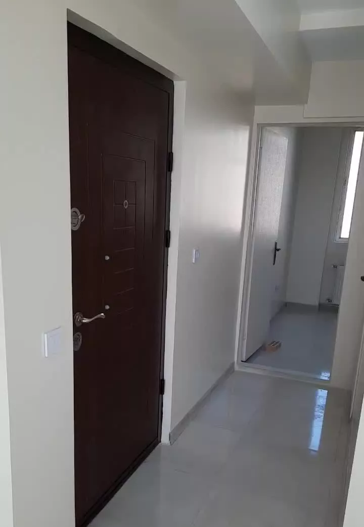 گرگان ۴۰مترنوسازط۳با آسانسور تکواحدی