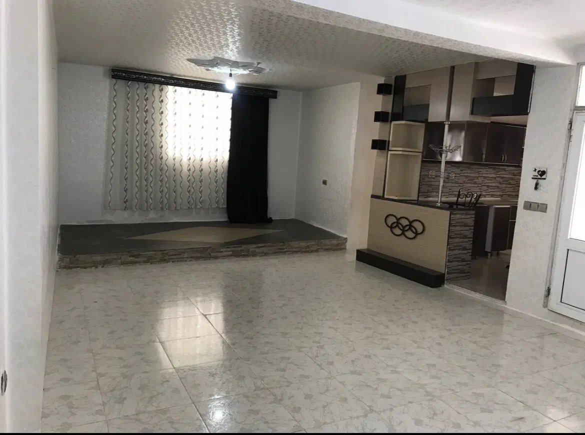 عبور جدا ۱۰۰ متری دوشان