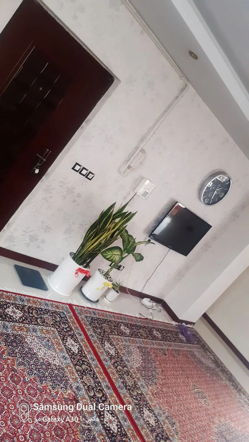 تکواحدی دارای حیاط خلوت لوکیشن فوق العاده