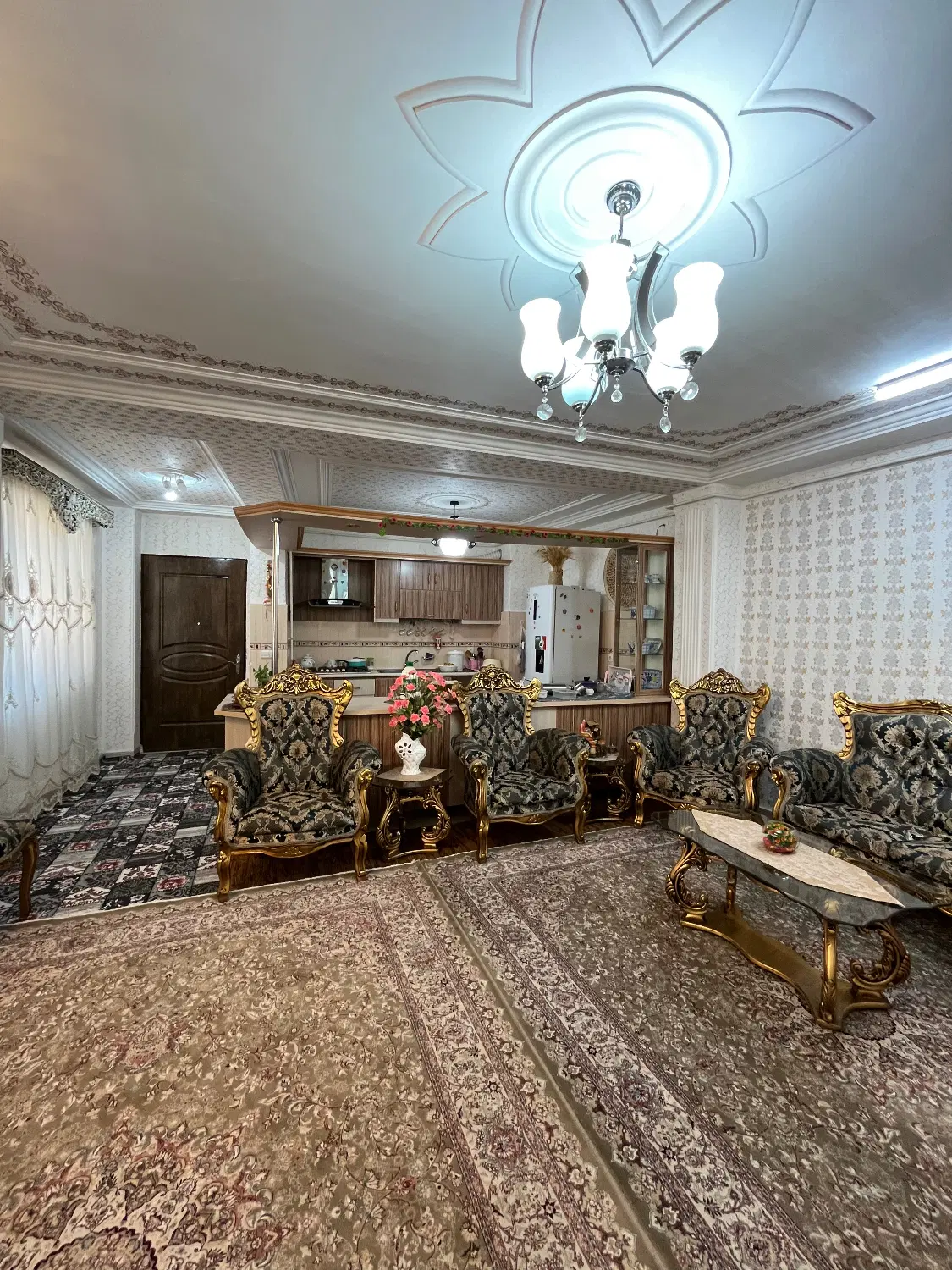 فروش آپارتمان طبقه اول