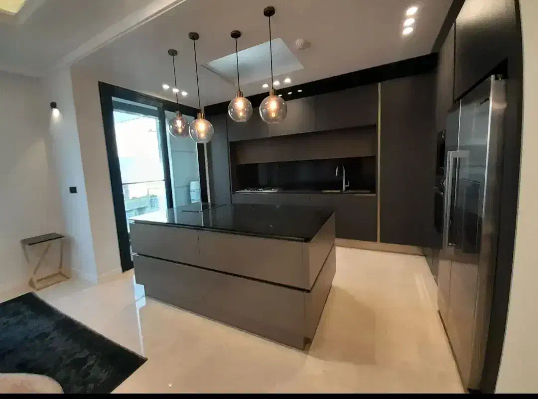 نیازمند همخونه بدون حاشیه