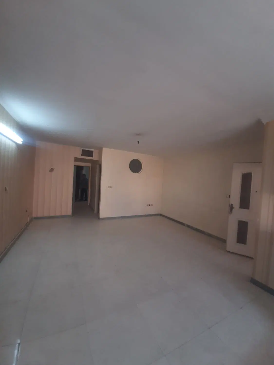 ۸۵ متری طبقه سوم روبه نما میثم دوم
