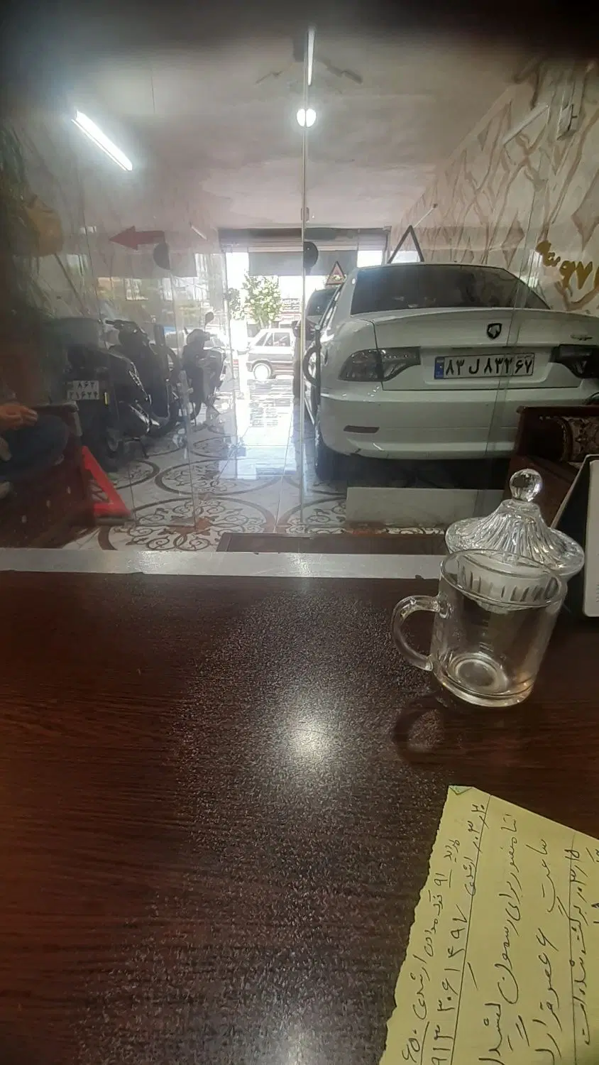 مغازه تجاری 60متری مخصوص تشخیص رنگ خودرو