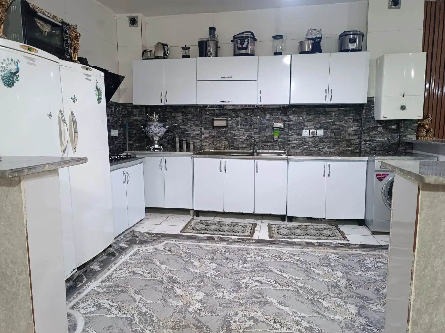 خانه دوطبقه با مغازه کرناچی