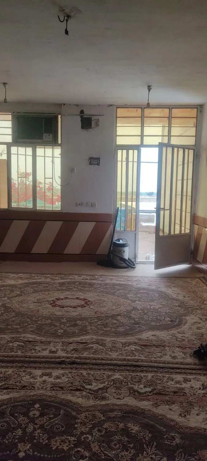 خانه دوطبقه در انجیرک