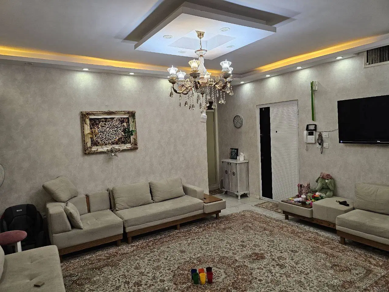 فروش ۶۰ متر _ دو خواب _ دیدنی_قدر السهمی_ غربی ها