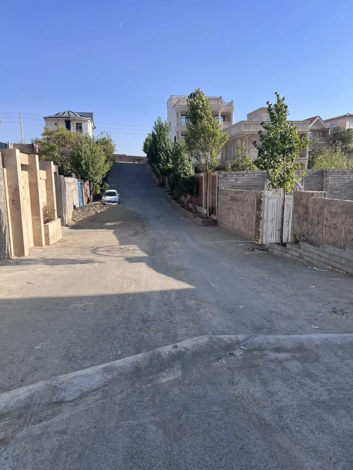 زمین فروشی  رودهن مهرآباد