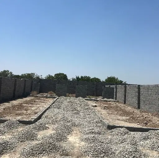 باغ و باغچه دیوارکشی شده آب موتور