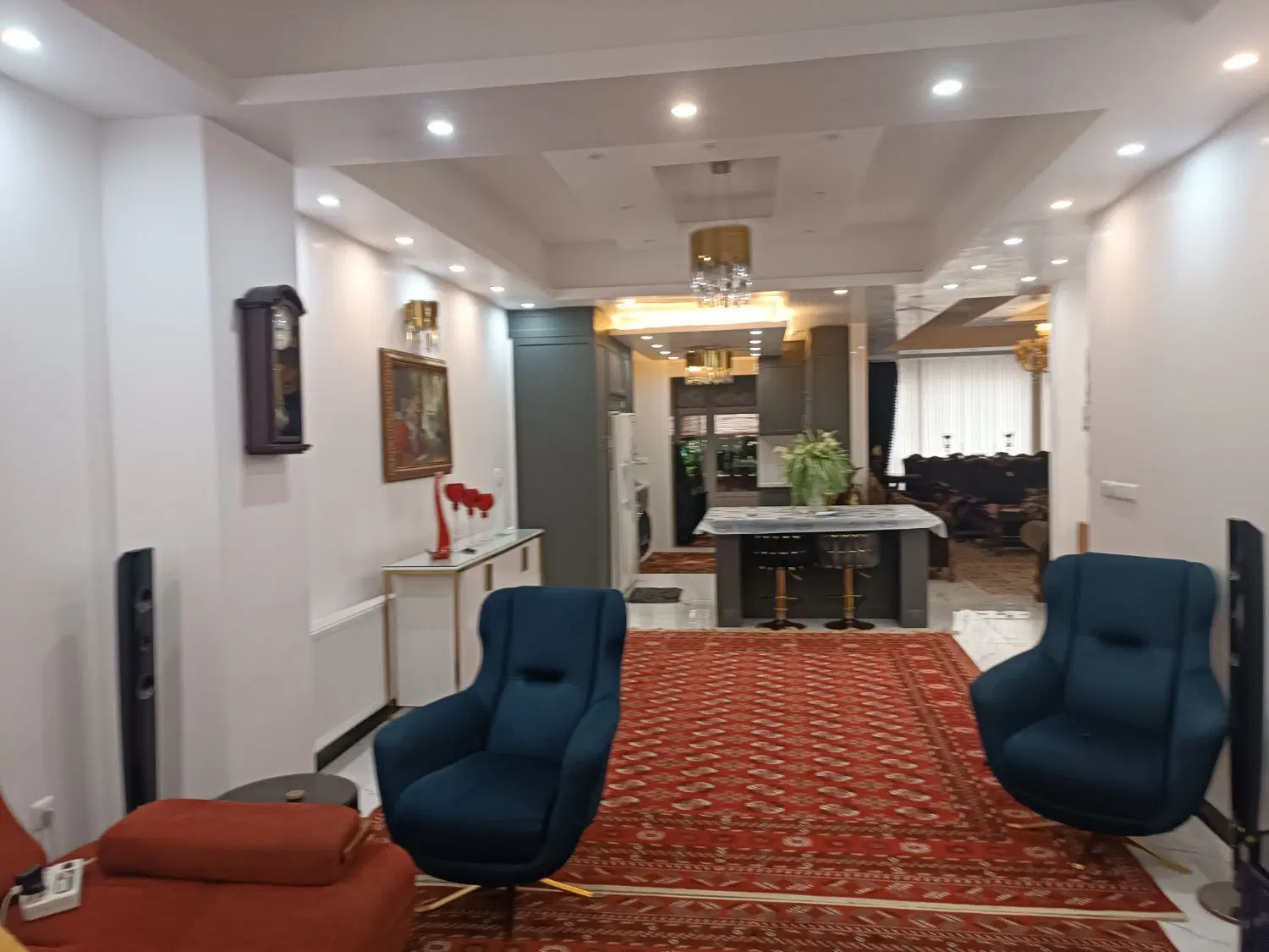 اجاره آپارتمان ۲۰۰ متری شخصی ساز ۳ خواب