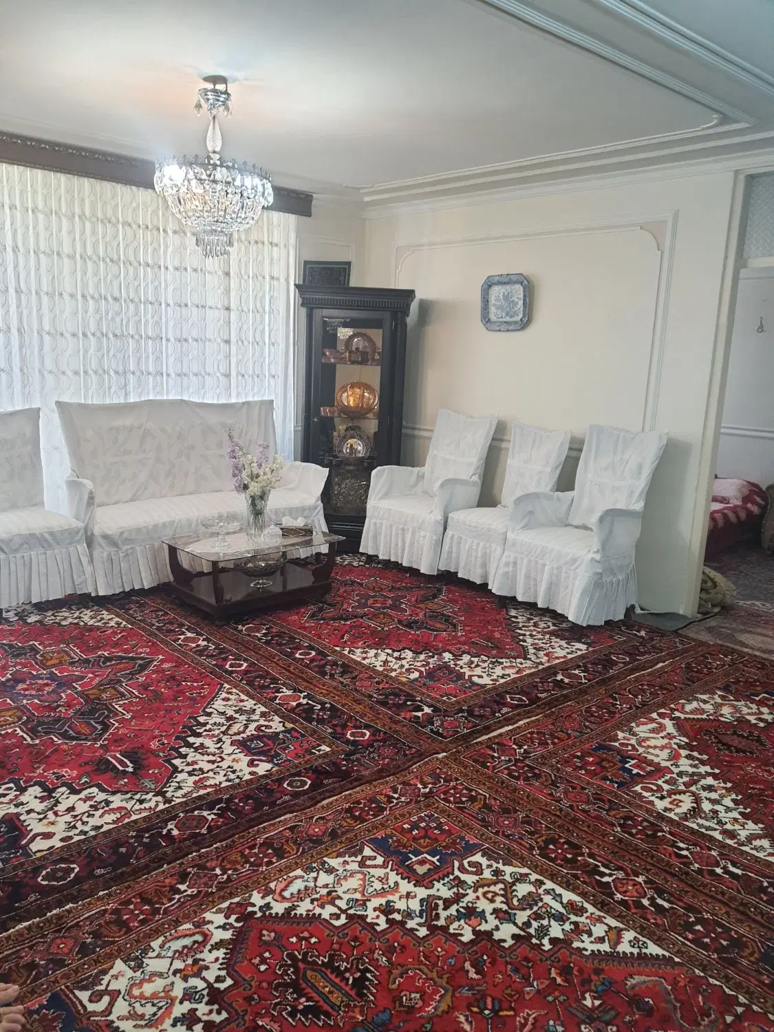اپارتمان ۸۶ متری در بر خیابان شاهد