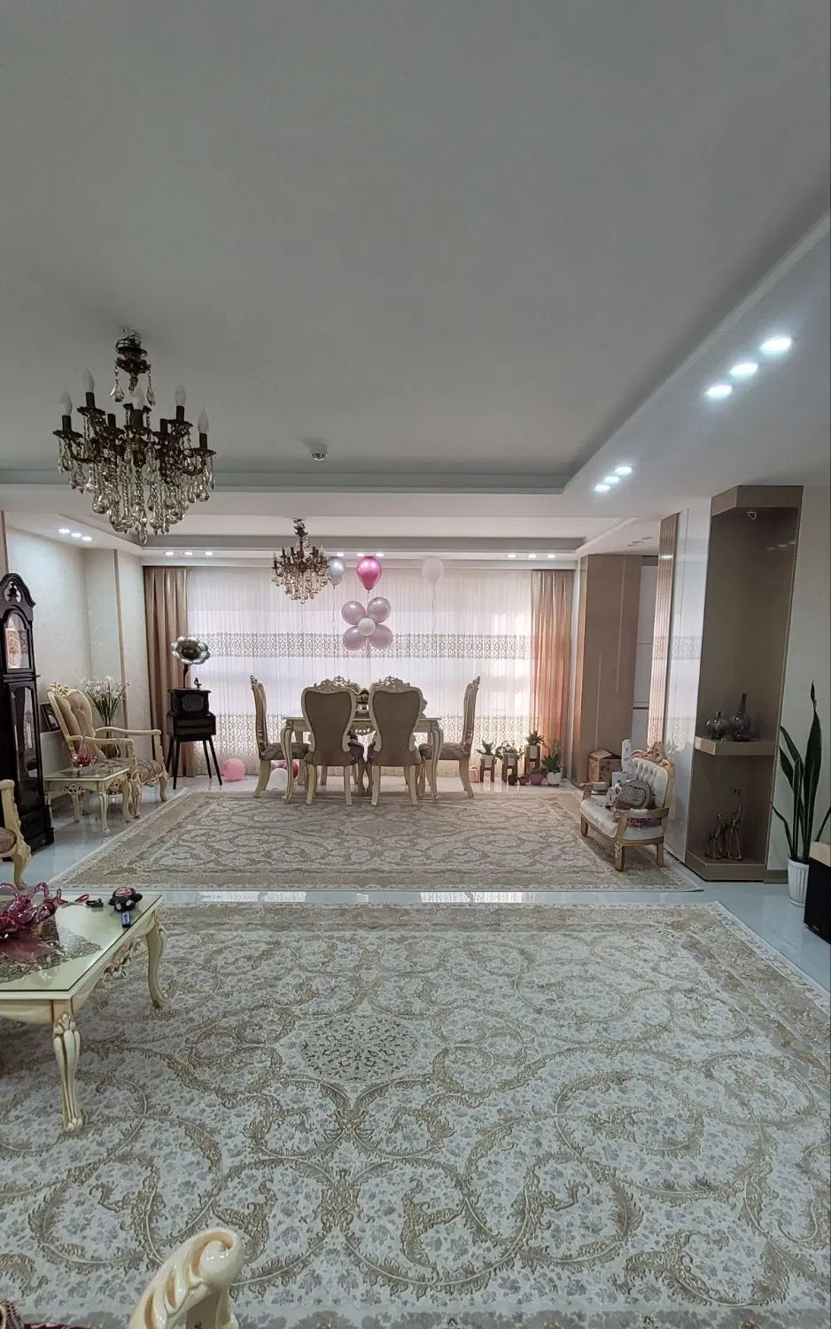 آپارتمان  ۱۲۲ متری گلزار _۳خواب _جنوبی
