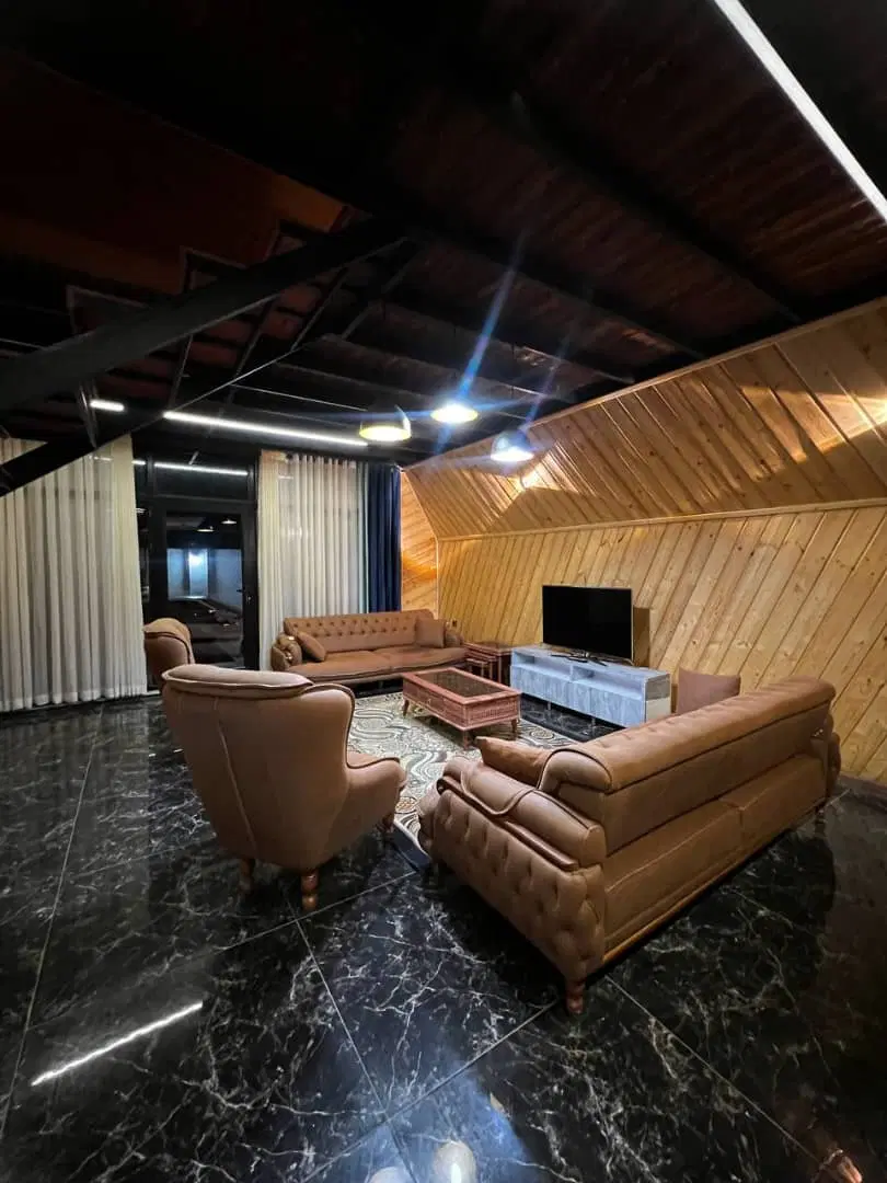 کلبه سوییسی نوساز