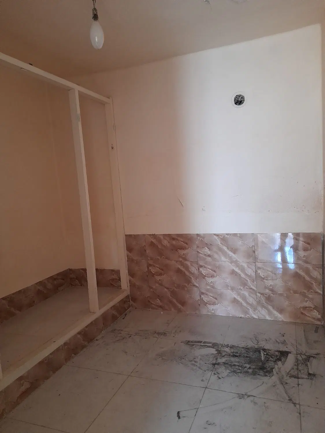 منزل فروشی تک خوابه