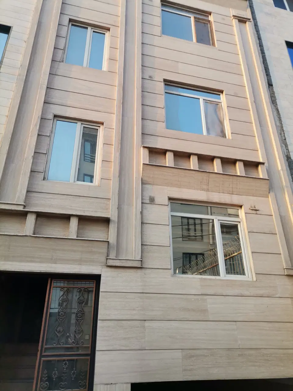 افسریه تک واحدی ۶۵_۵متر