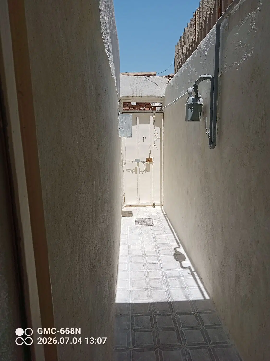 اجاره حیاط چهارراه حجتی