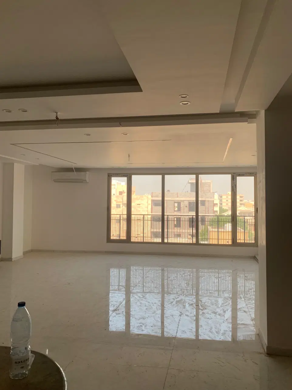فروش واحد ۳ خواب خوش قیمت تاپ لوکیشن