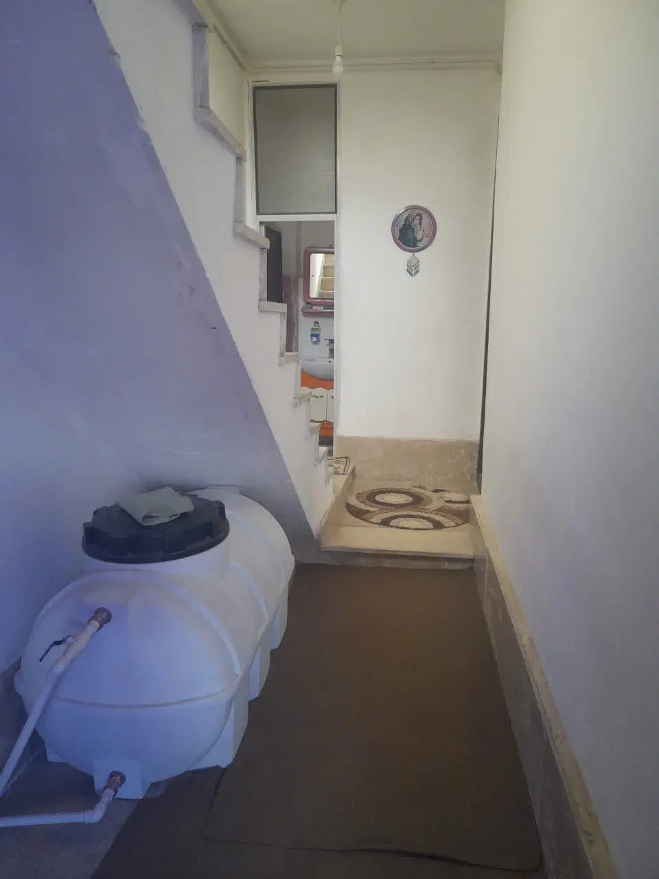 یک منزل اجاره ای گاوخونه