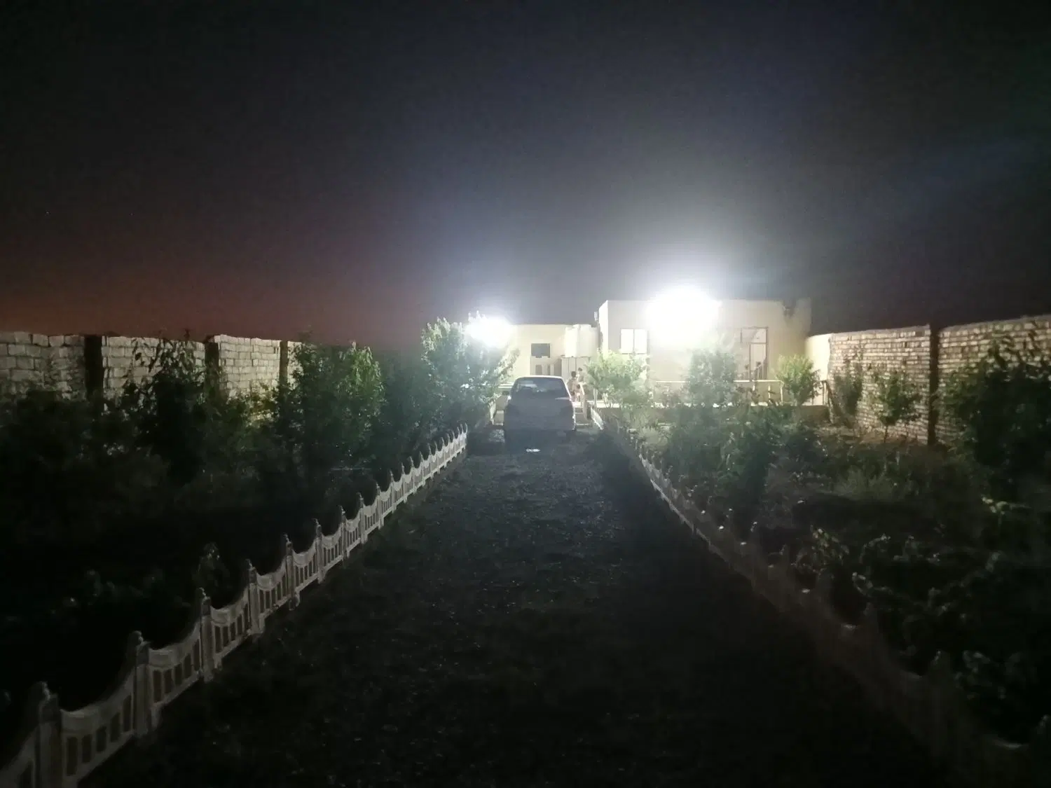 باغ ۵۰۰ متری