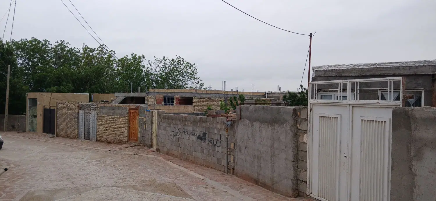 حیاط ویلایی