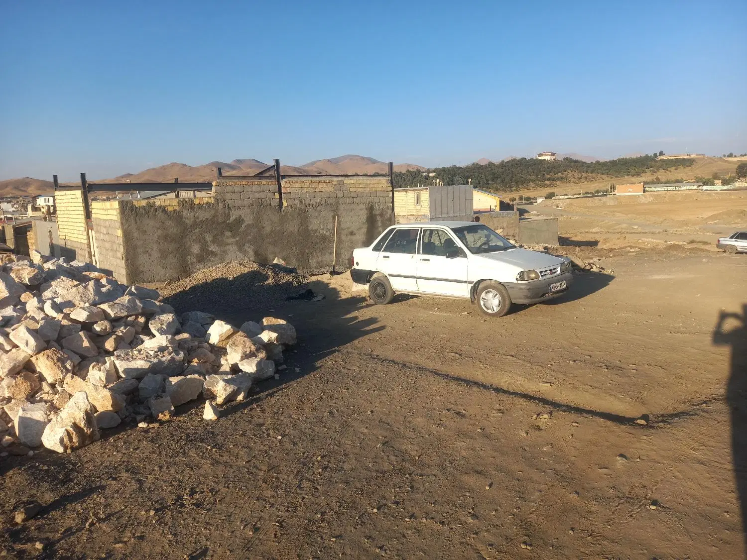 زمین مسکونی ۱۶۰متری