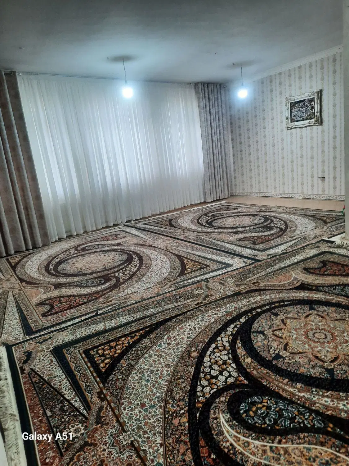 فروش ۲ طبقه خانه و  مغازه ۷۰‌متری در رشیدی