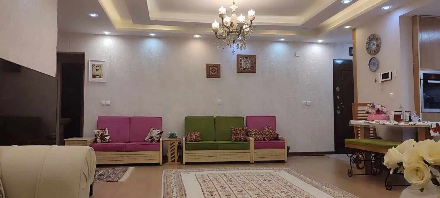 واحد ۱۱۸ متری ۳ خوابه ۲ بر حیاط دار بسیار شیک