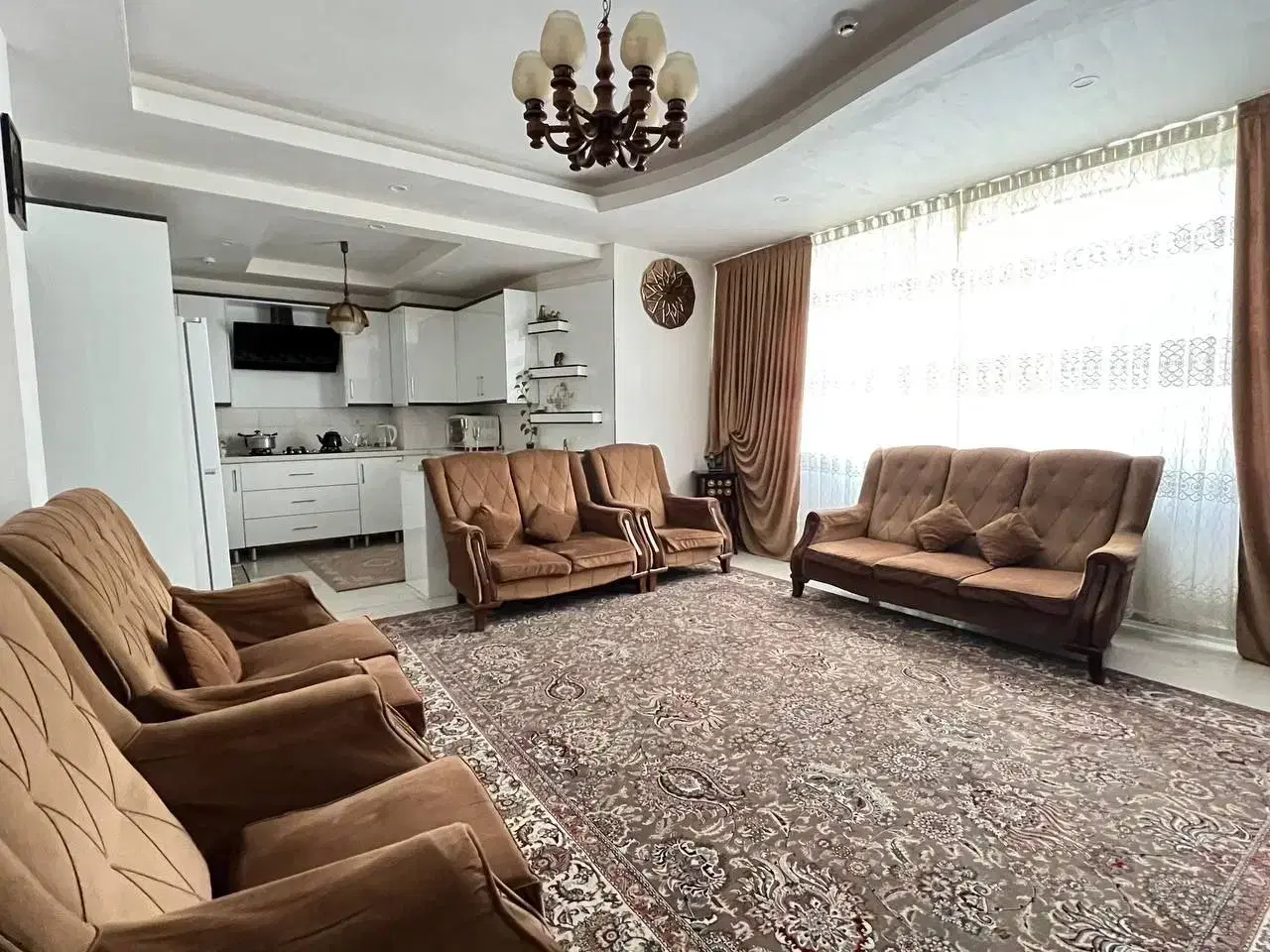 ۷۰متر روبه نما_سالن پرده خور_مناسب سرمایه گذاری