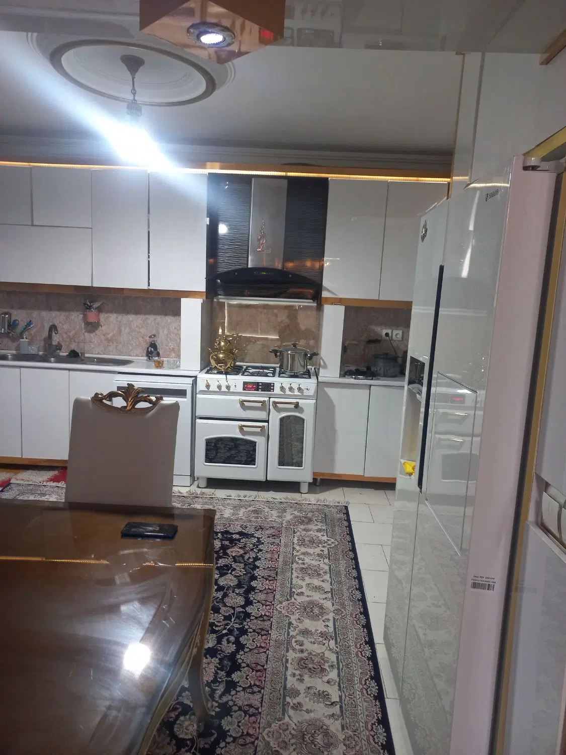 آپارتمان سه خواب رویایی حاشیه فکوری