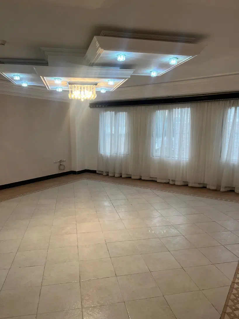 فروش آپارتمان واقع در خیابان شیخلو