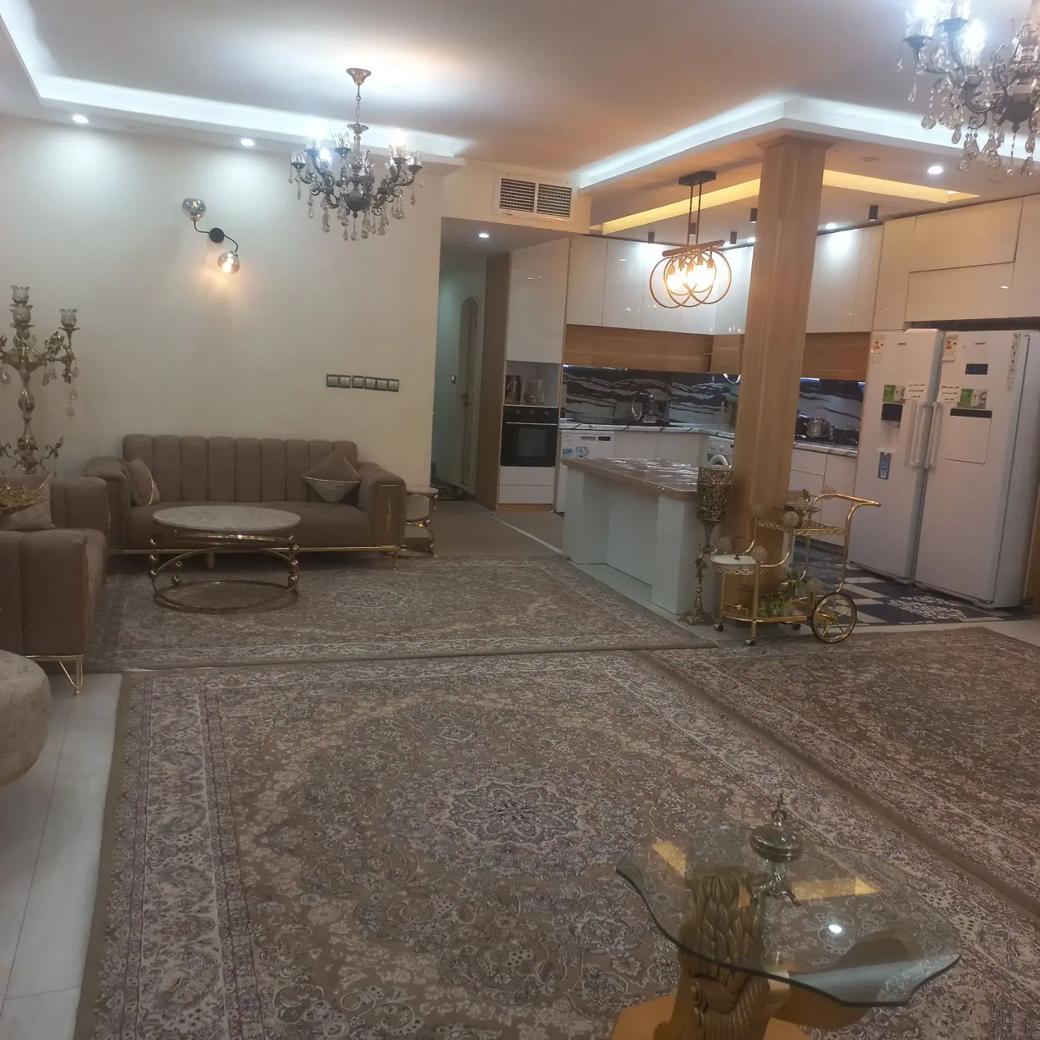 ۱۴۳ متر بسیار شیک و بازسازی حاشیه