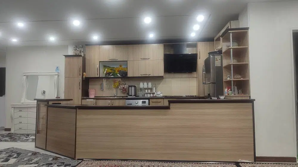 واحد ۱۱۰ متری سند دار