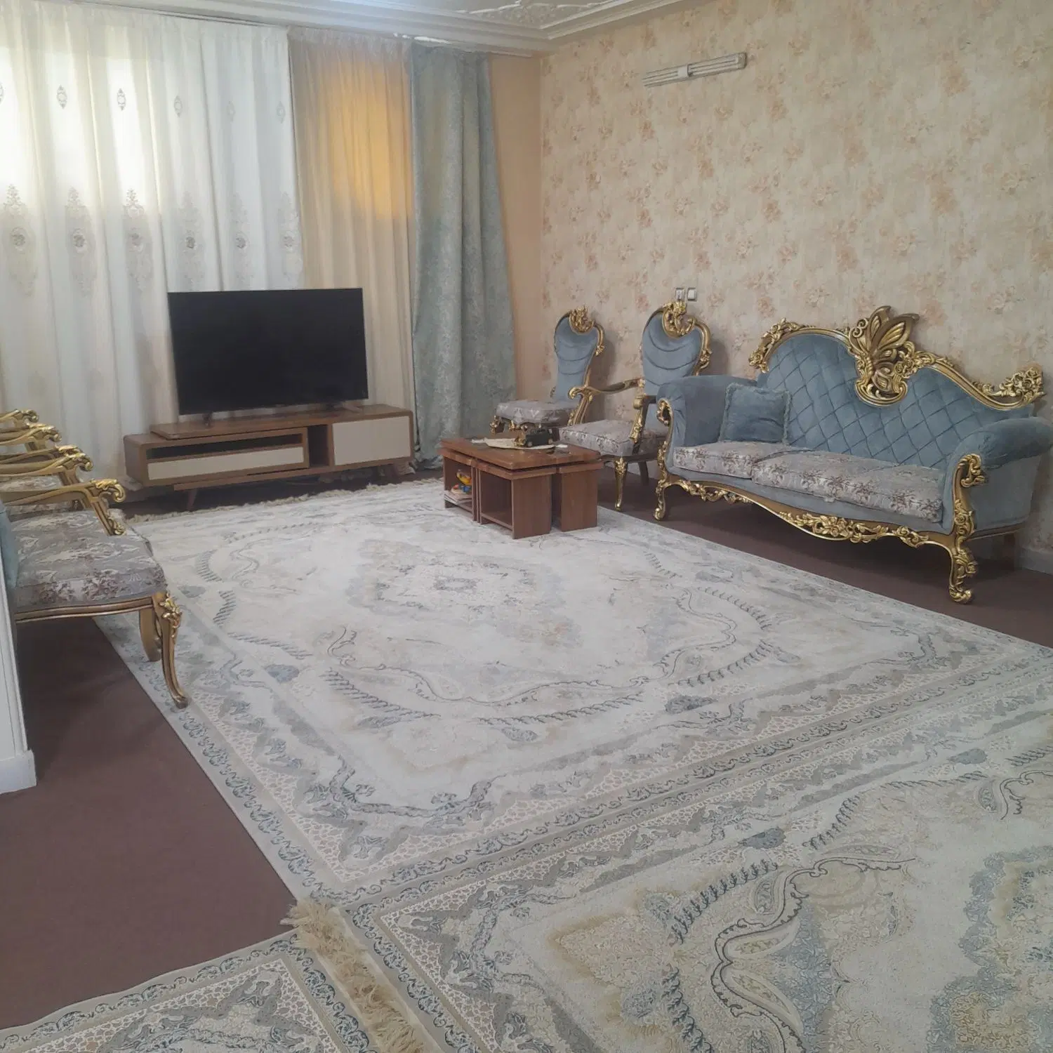 ۱۴۶ متر دربست با ۲۰ متر بهار خواب