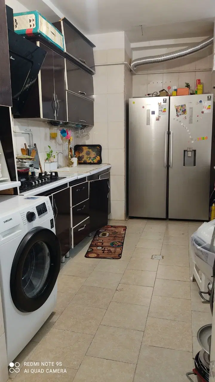 آپارتمان ۸1 متری بنک