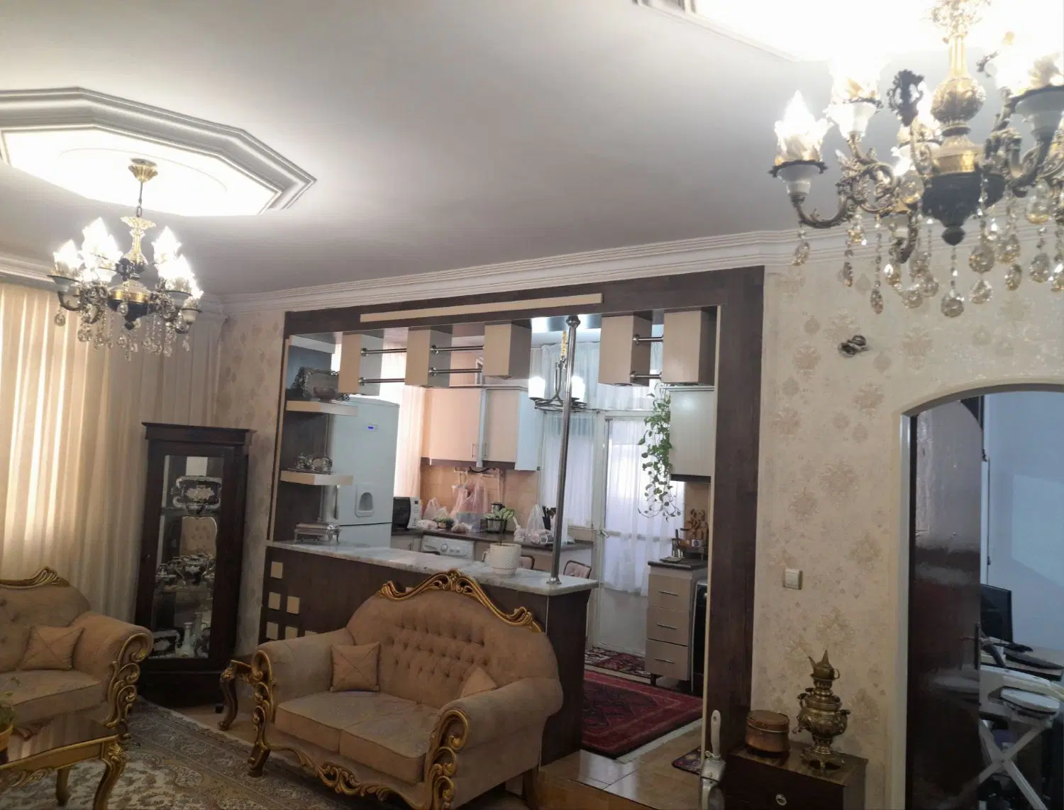 ۸۵ متر، دو خواب، طبقه اول
