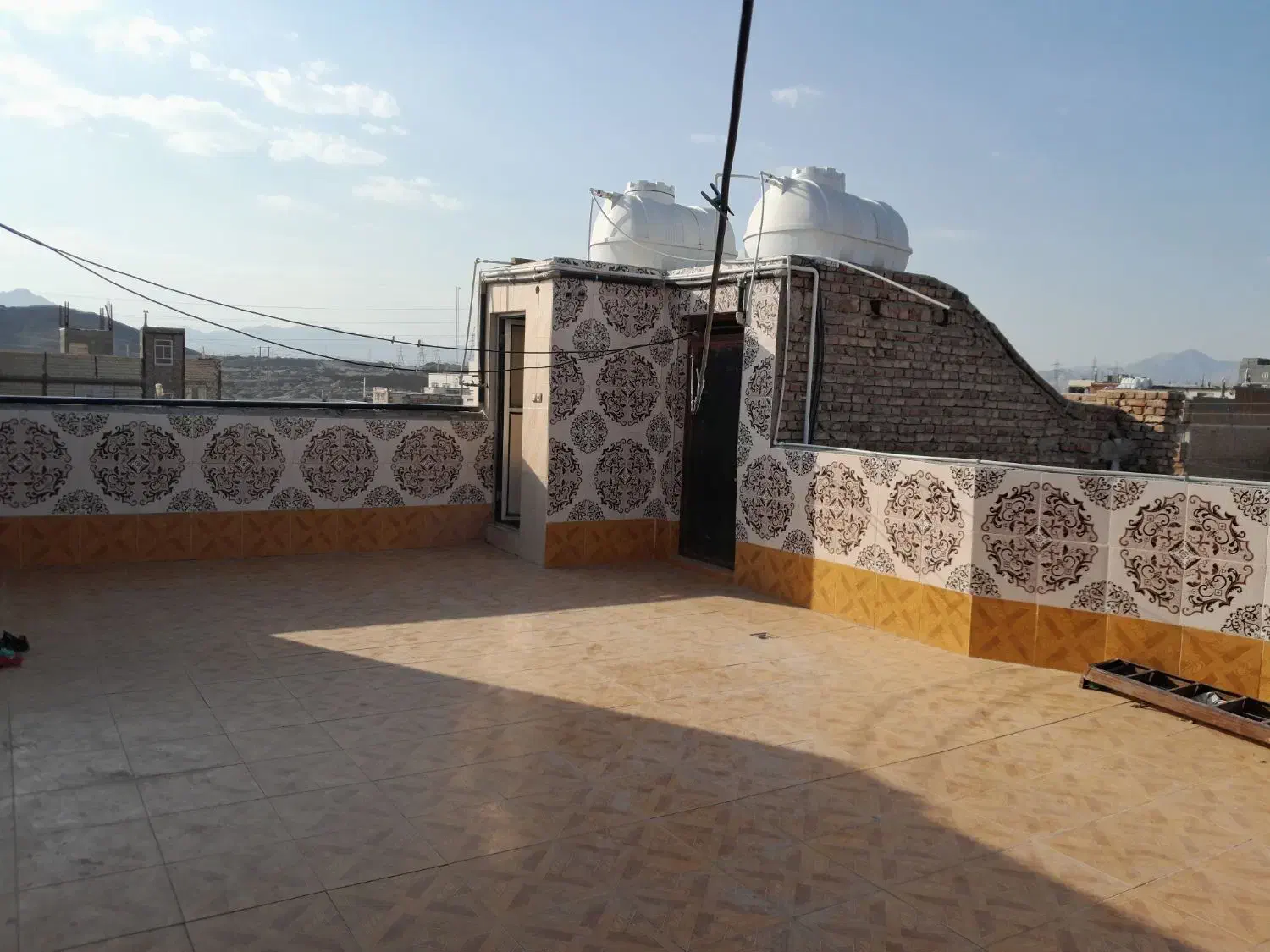 فروش یک منزل ویلایی در دونیم طبقه