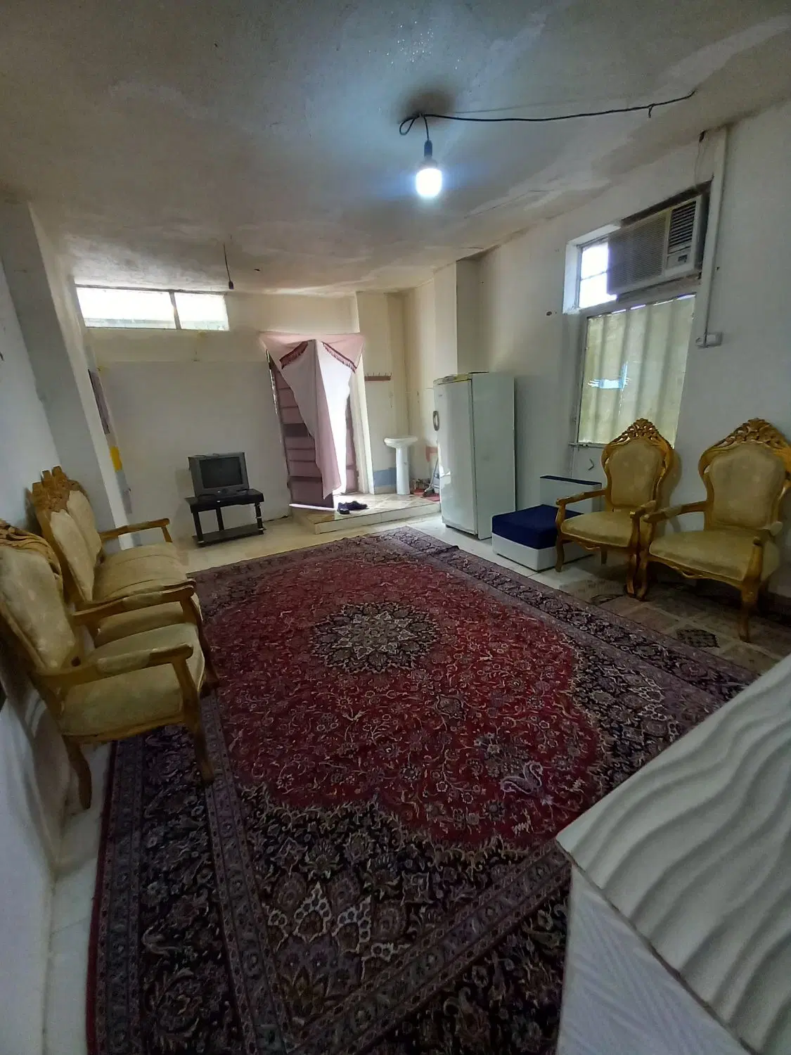 سوئیت و یک ویلا رهن و اجاره