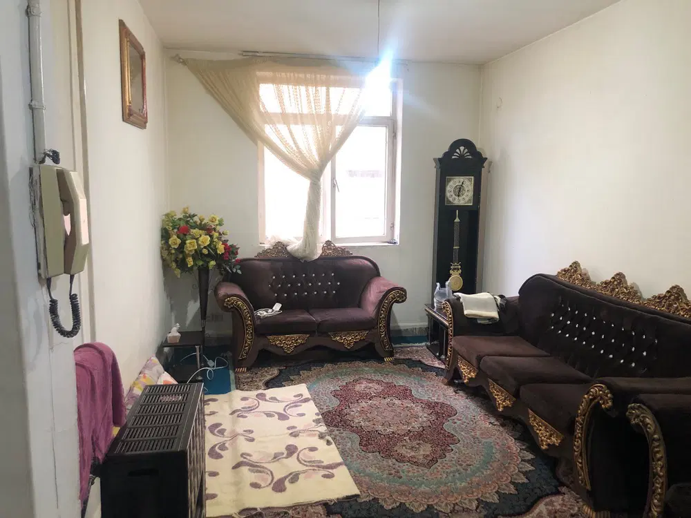 اپارتمان یک خوابه ادب
