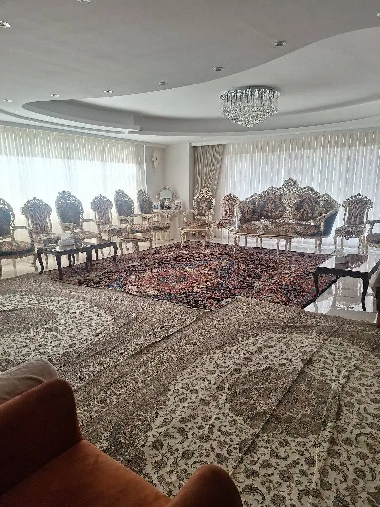واحد ۱۵۳ متری چهار راه شمس، معدل،عارف